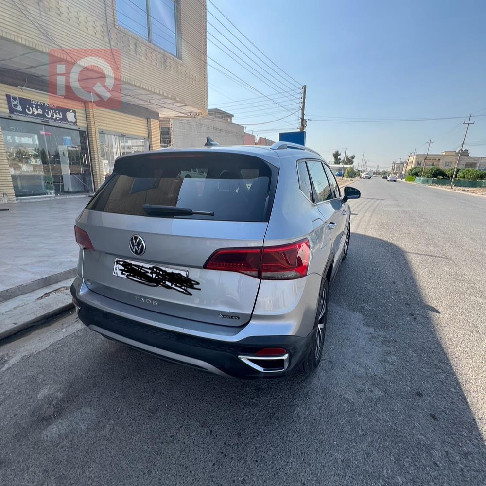 فولكسفاغن تاوس